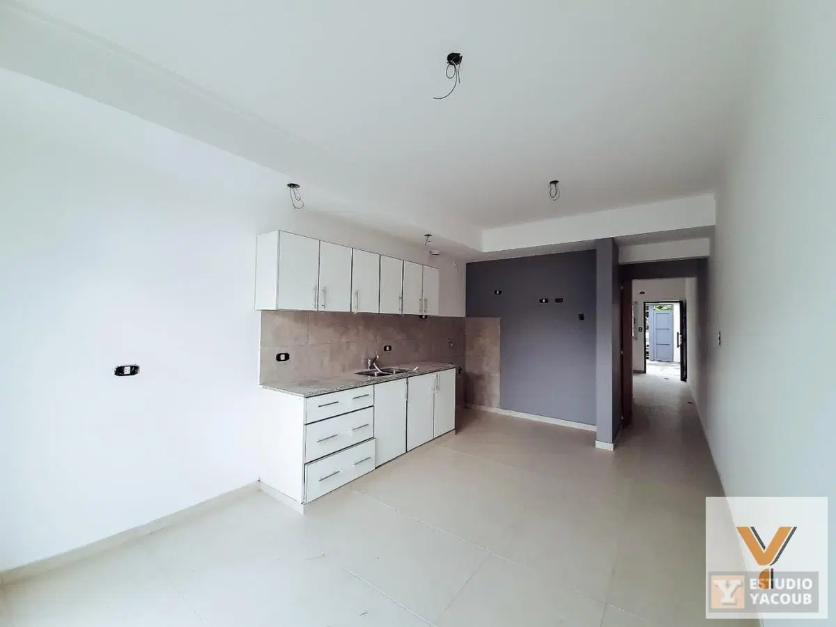 Duplex venta 2 dormitorios 2 baños 1 cochera jardin 87.33 mts 2 totales- Barrio Gambier 2