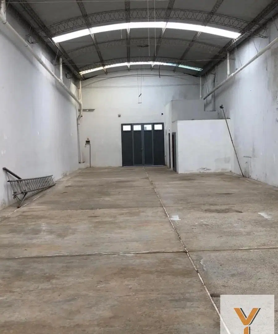 Depósito en Alquiler - Monoambiente 3 Baños - 280mts - Parque Chacabuco 4