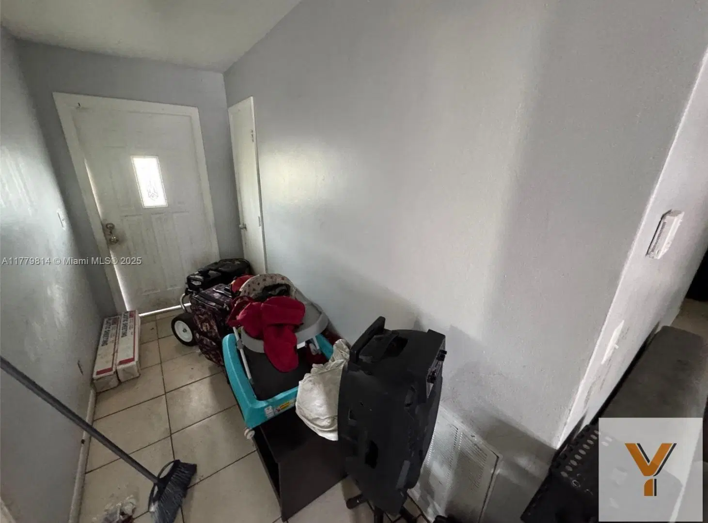 Casa en venta - 3 Dormitorios 1 Baño - Miami 1