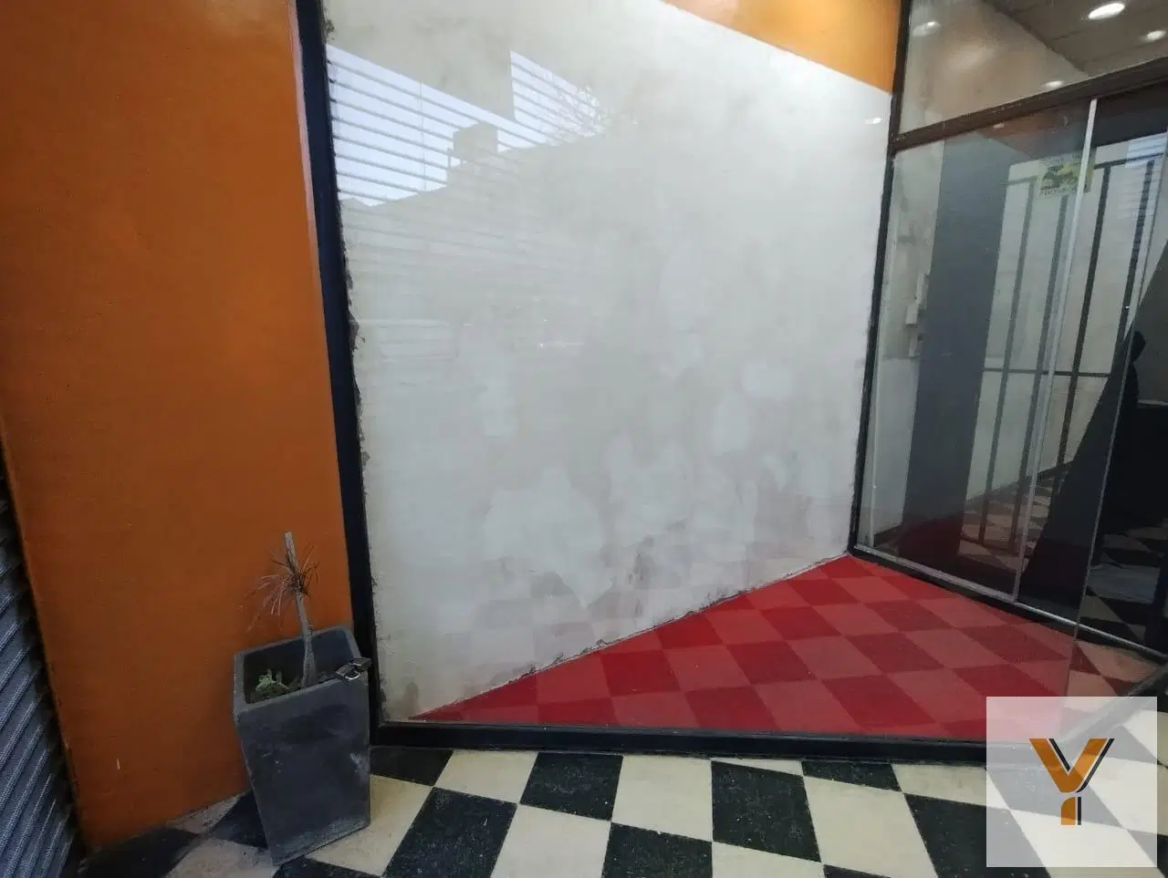 Local en Alquiler - Monoambiente 1 Baño - 68mts - Flores 2