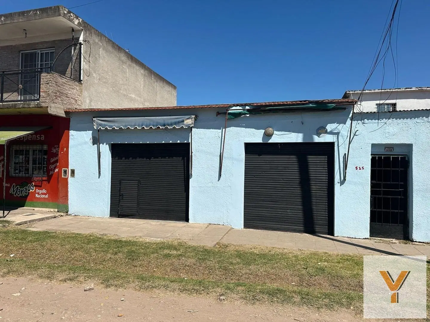 Locales Comerciales en venta - 300Mts2 - Merlo 1