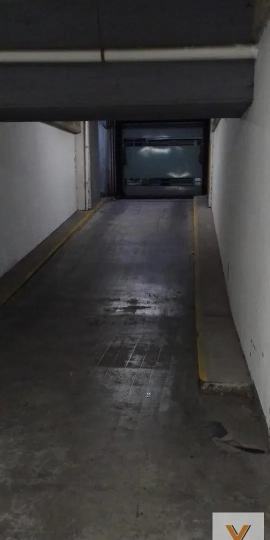 Cochera en venta - 15Mts2 - Constitución 3
