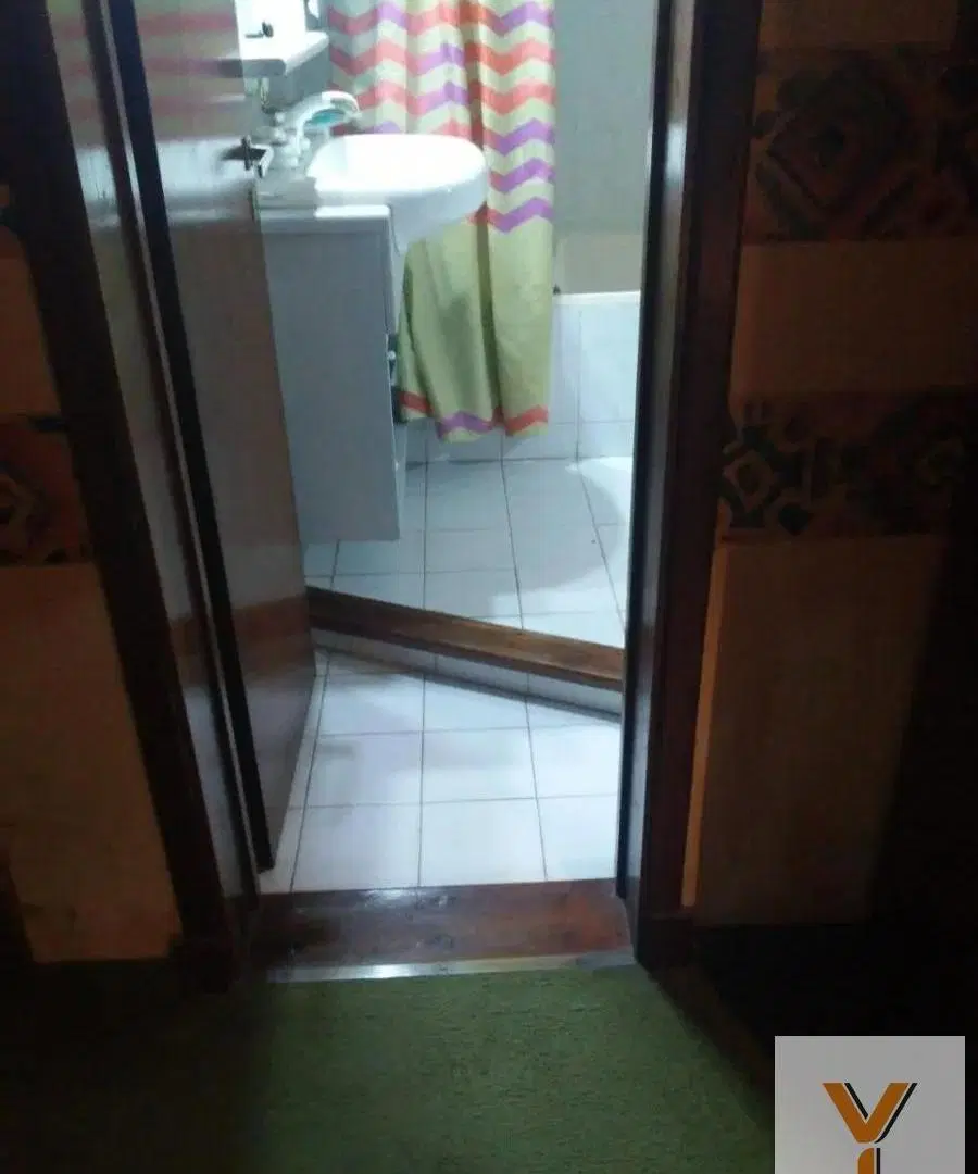 Casa en venta - 4 Dormitorios 3 Baños - Cochera - 300Mts2 - Cañuelas 1