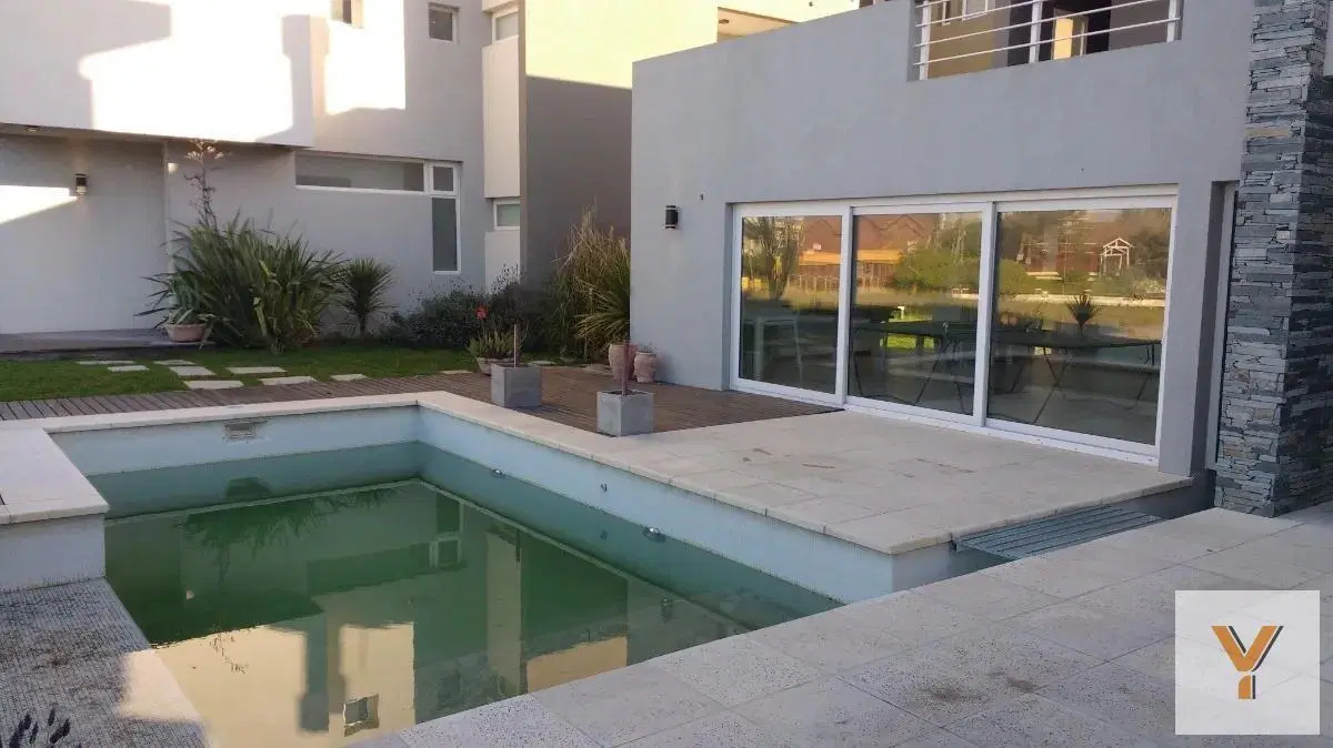 Departamento en venta - 1 dormitorio 1 baño - 56mts2 - Villa Gesell 2
