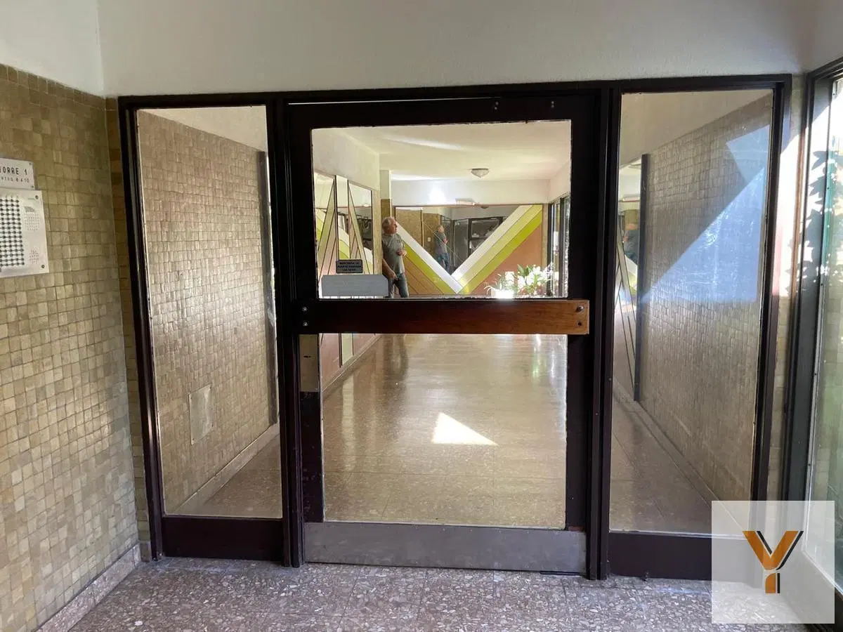 Departamento en venta - 2 Dormitorios 1 Baño - 55Mts2 - Lomas de Zamora 5