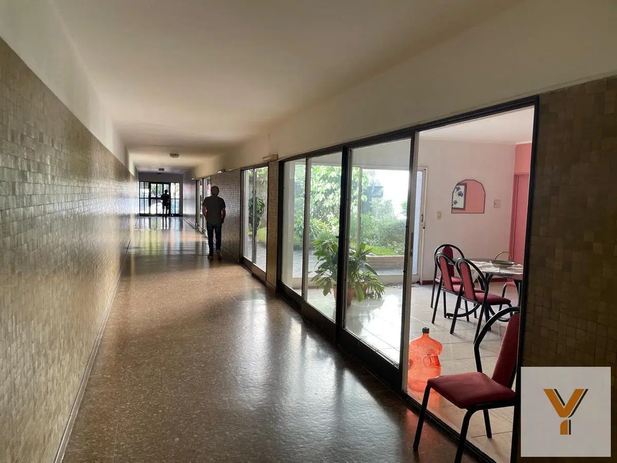 Departamento en venta - 2 Dormitorios 1 Baño - 55Mts2 - Lomas de Zamora 2