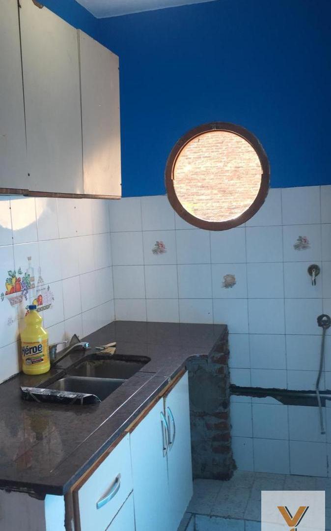 Foto de Departamento en Alquiler - 2 Dormitorios 1 Baño - 60mts - Quilmes, imagen 4