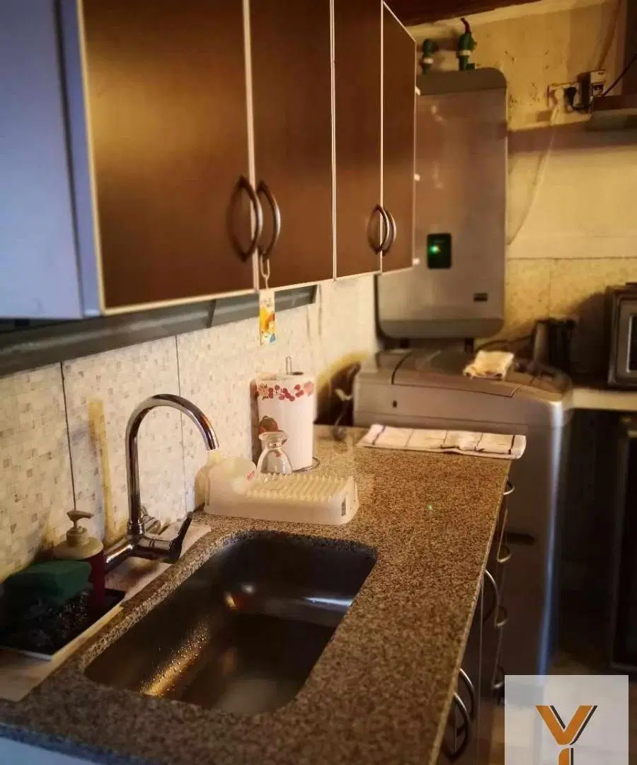 Casa en Venta - 3 Dormitorios 2 Baños - 210mts - Quilmes 5
