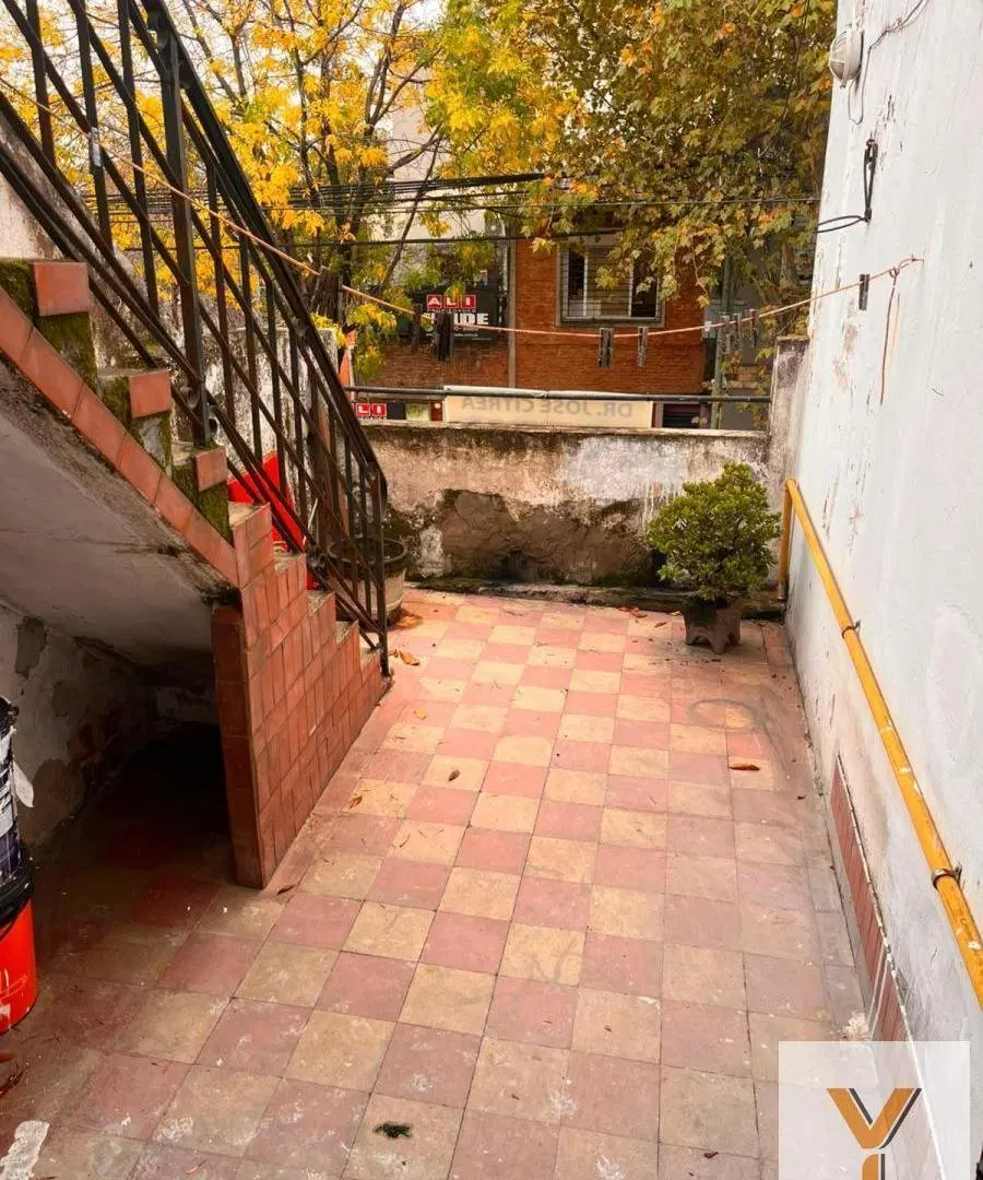 PH en Venta - 2 Dormitorios 1 Baño - 140mts - Villa Luro 3
