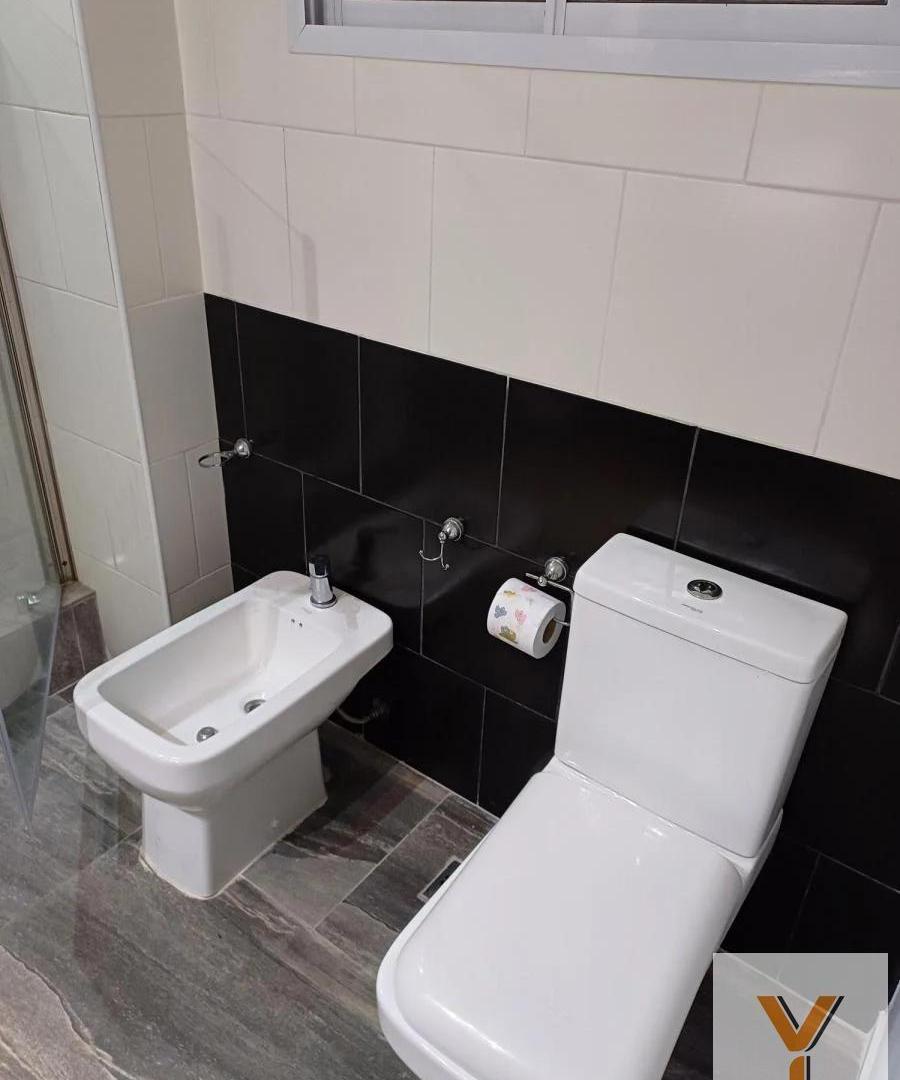 Foto de Departamento en Venta - 4 Dormitorios 2 Baños - 105mts - San Nicolás, imagen 3