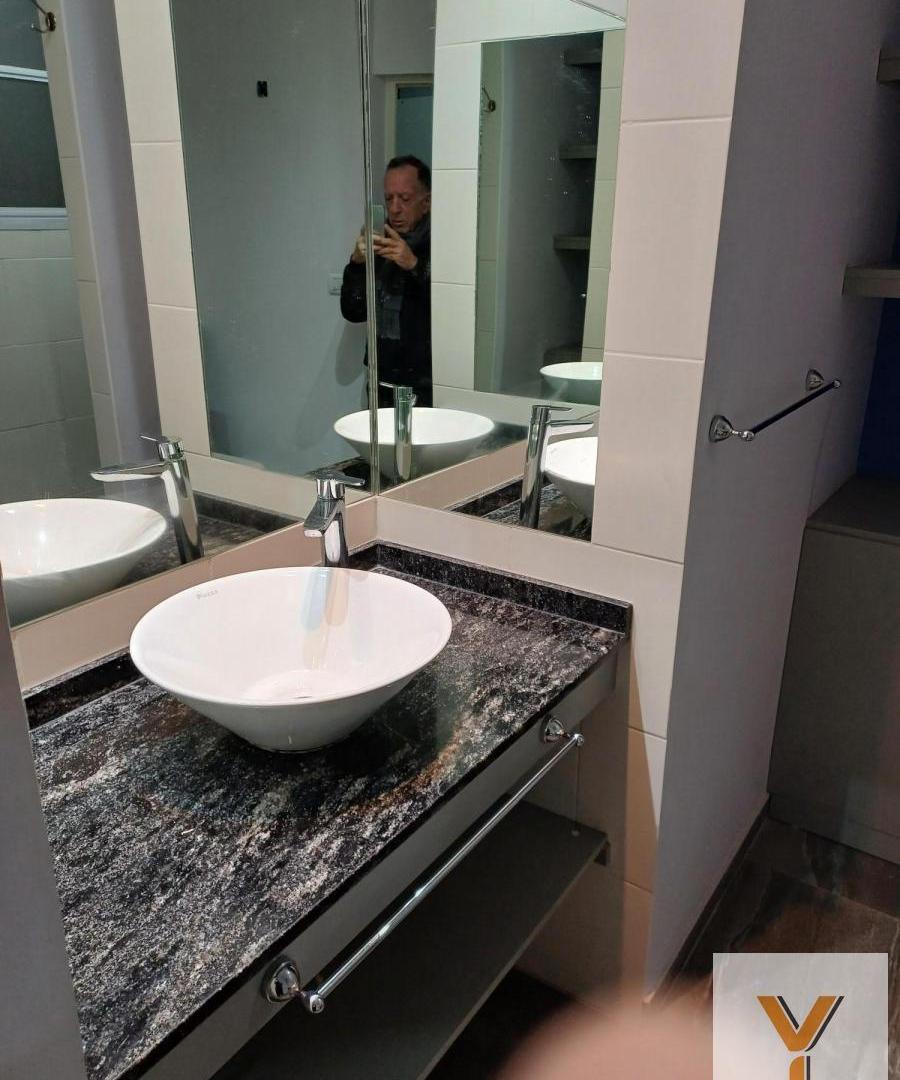 Foto de Departamento en Venta - 4 Dormitorios 2 Baños - 105mts - San Nicolás, imagen 1