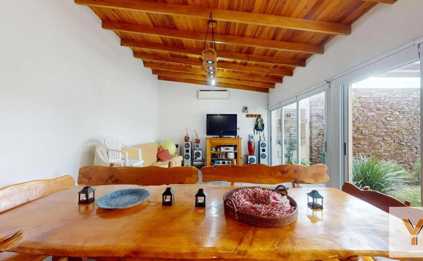 Casa en Venta - 4 Dormitorios 2 Baños - 658.2mts - La Plata - City Bell 8