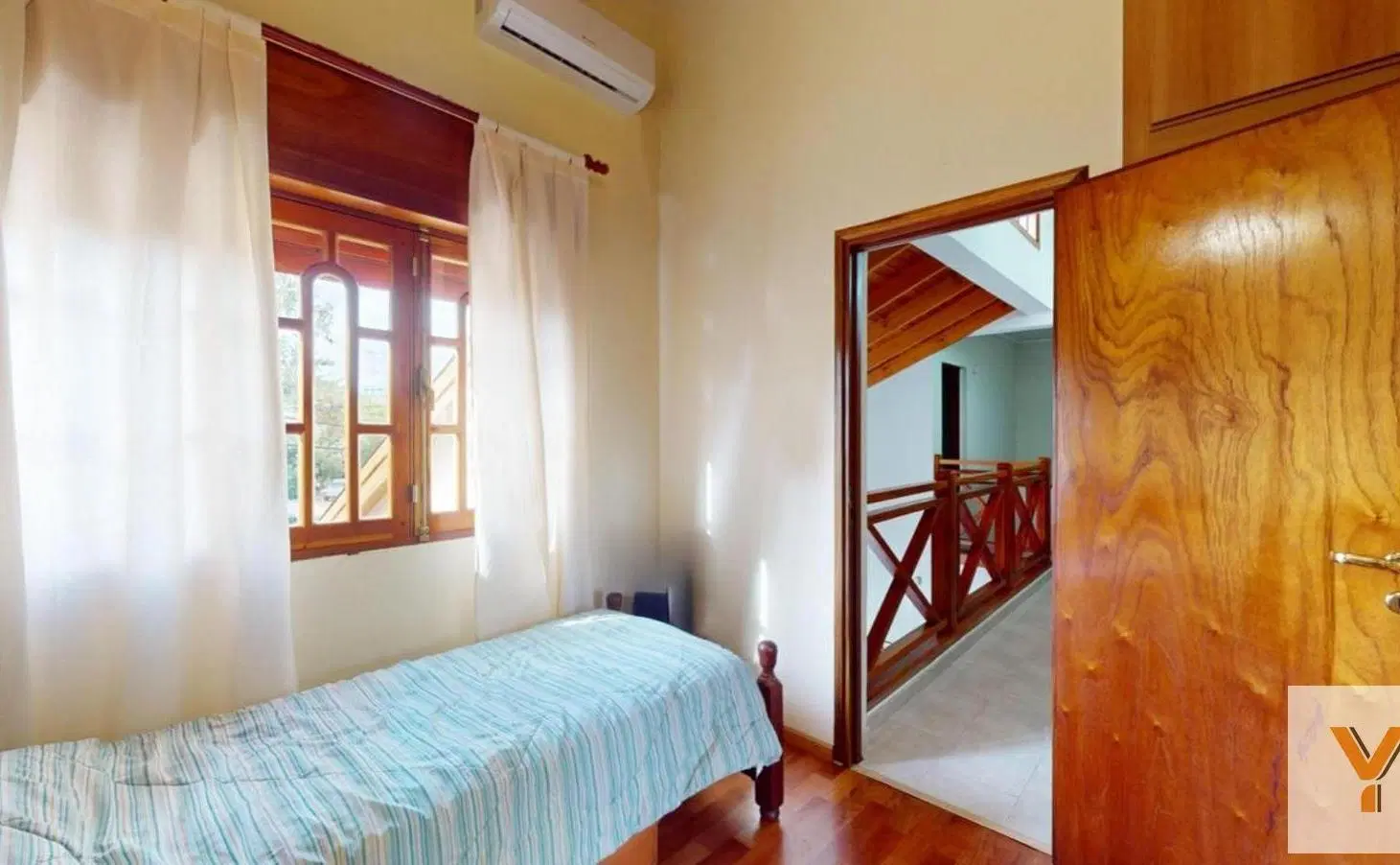 Casa en Venta - 4 Dormitorios 2 Baños - 658.2mts - La Plata - City Bell 2