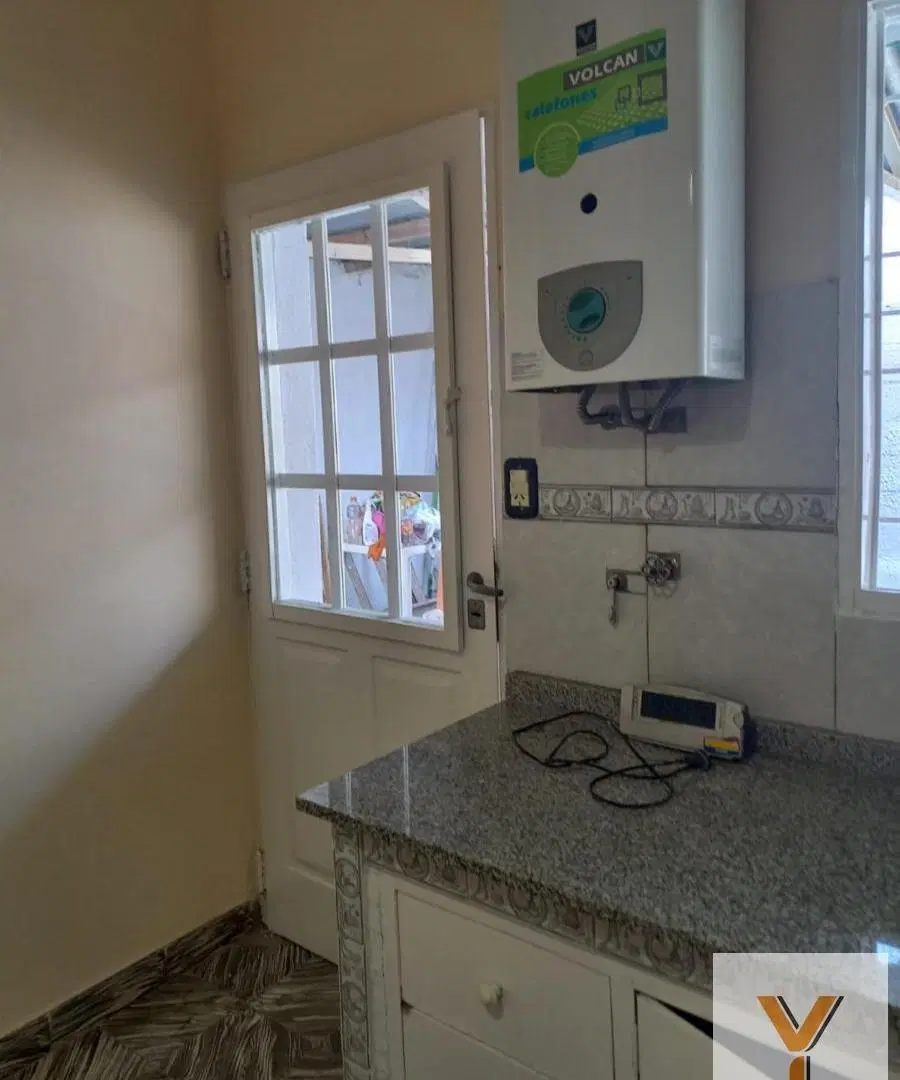 Casa en Venta - 2 Dormitorios 1 Baño - 124mts - Bahia Blanca 5