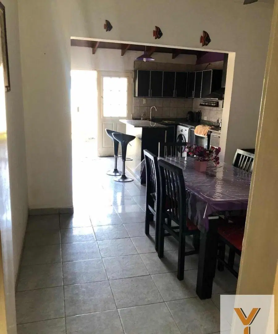 Casa en venta - 4 Dormitorios 2 Baños - 300Mts2 - San Francisco Solano 2