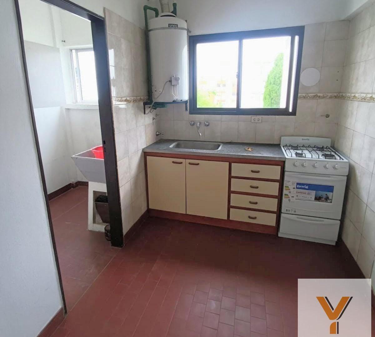 Foto de Departamento en Alquiler - 2 Dormitorios 1 Baño - 60mts - Mar Del Plata, imagen 3