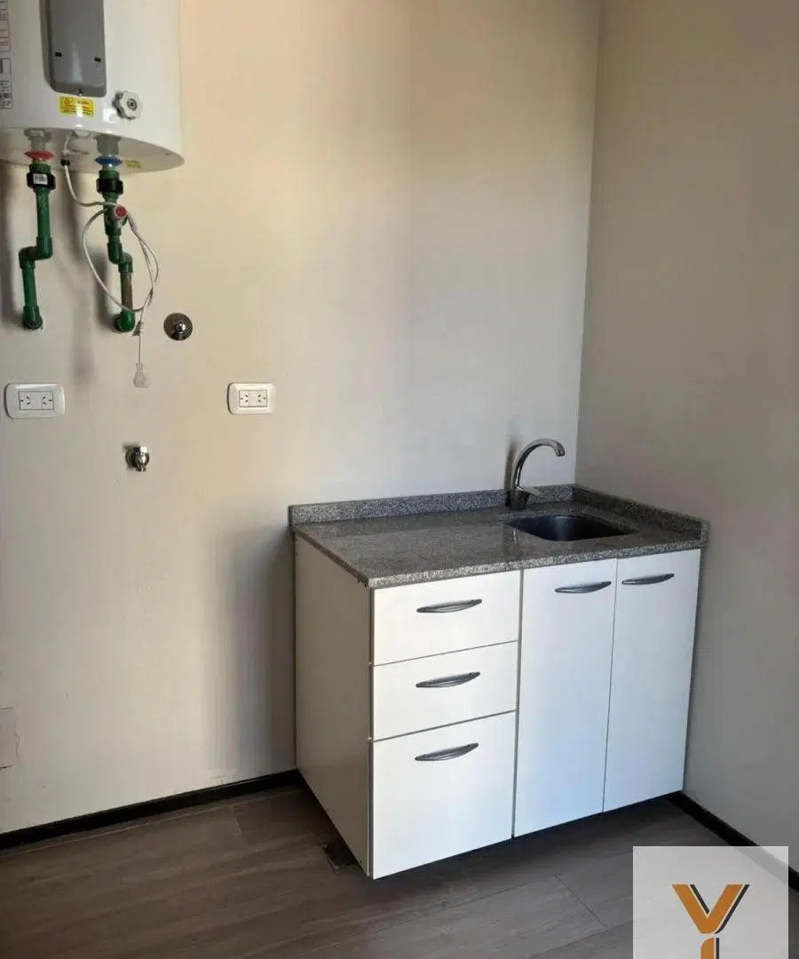 Departamento en Alquiler - Monoambiente 1 Baño - 70mts - Monte Castro 8