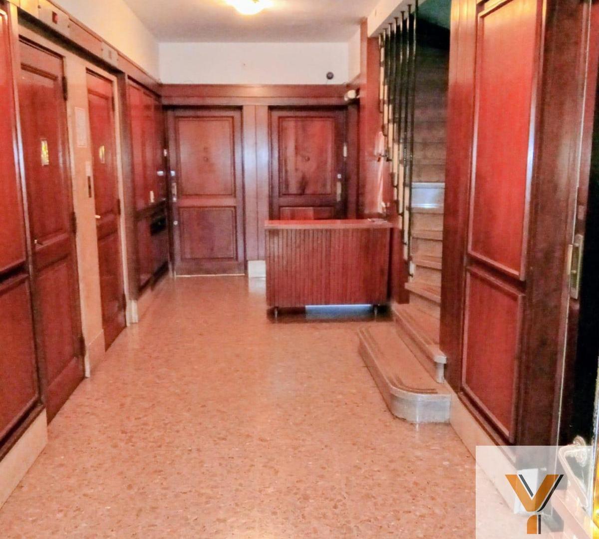 Foto de Departamento en Venta - 2 Dormitorios 1 Baño - 64mts - Recoleta, imagen 3