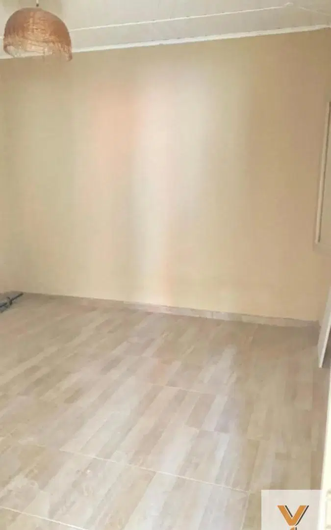 Casa en Venta - 2 Dormitorios 1 Baño - 382mts - Avellaneda 2