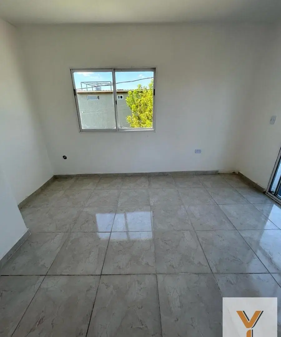 Casa en venta - 4 Dormitorios 2 Baños - 195Mts2 - José C. Paz 3