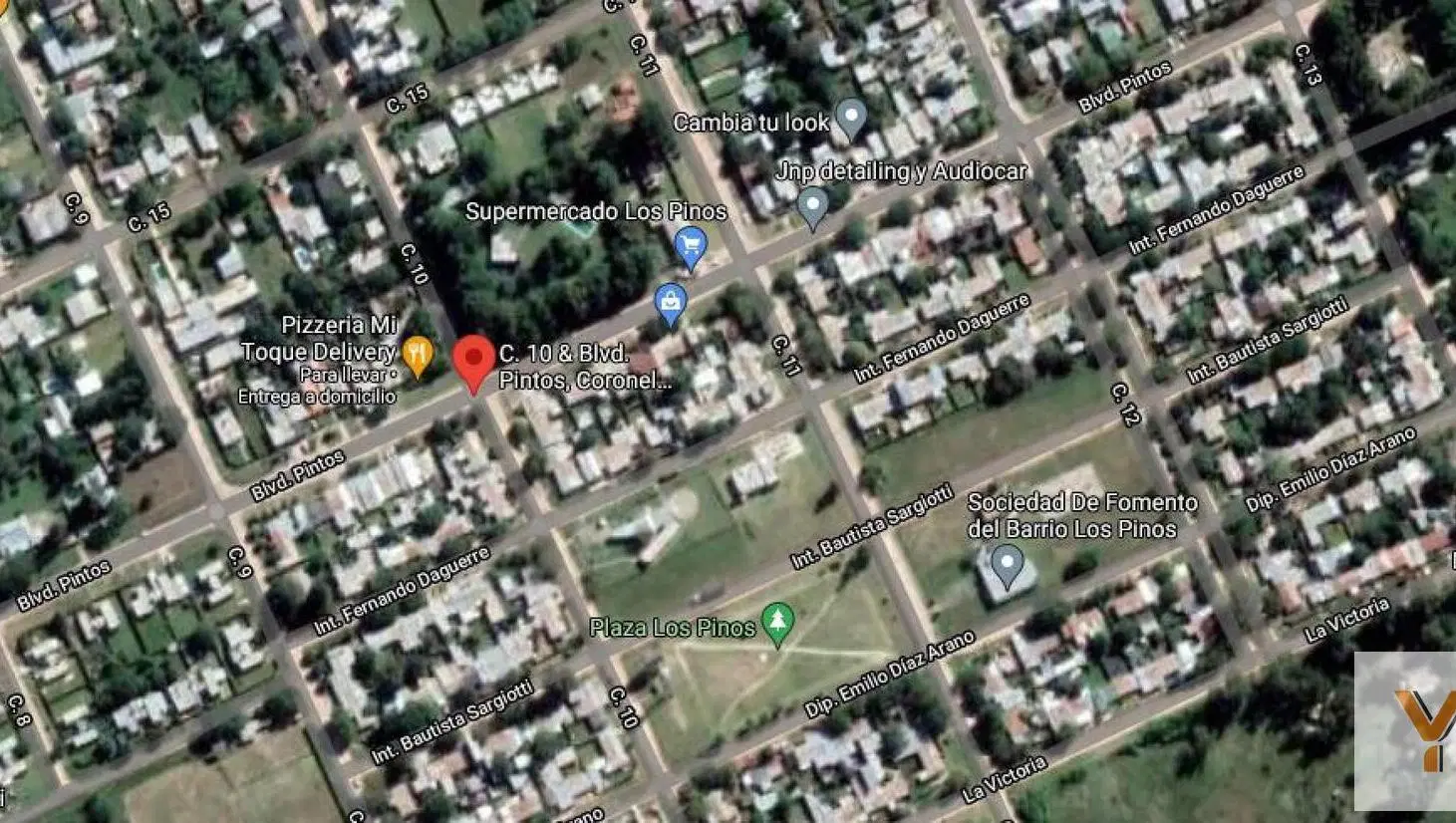 Casa en venta - 2 dormitorios 1 baño - Cochera - 220 mts2 - Coronel Brandsen 8