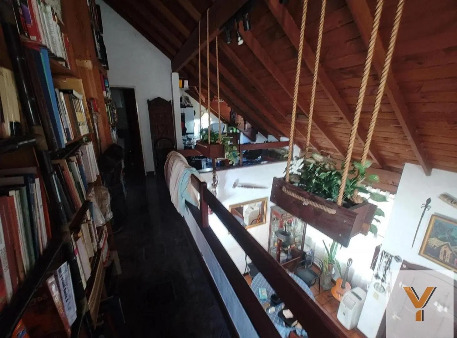 Casa en Venta - 3 Dormitorios 2 Baños - 344mts - Malvinas Argentinas 4