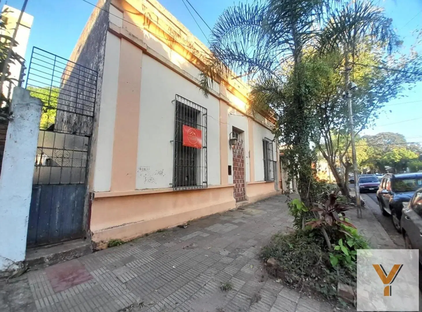 Casa en Venta - 5 Dormitorios 5 Baños - 302.99mts - Posadas - Misiones 3