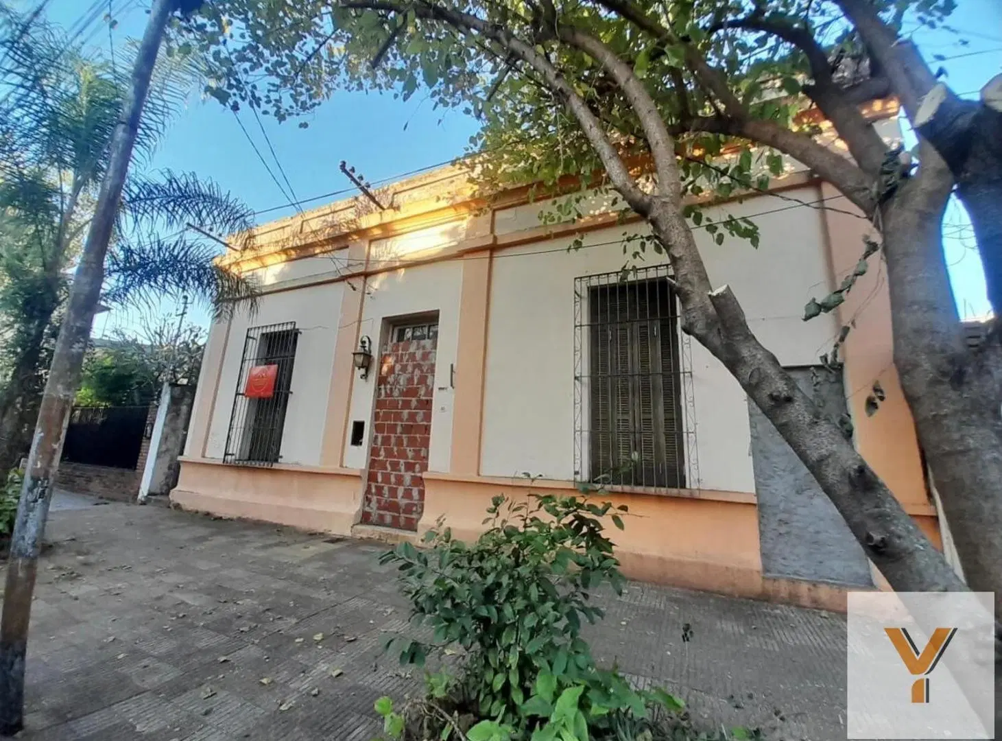 Casa en Venta - 5 Dormitorios 5 Baños - 302.99mts - Posadas - Misiones 1