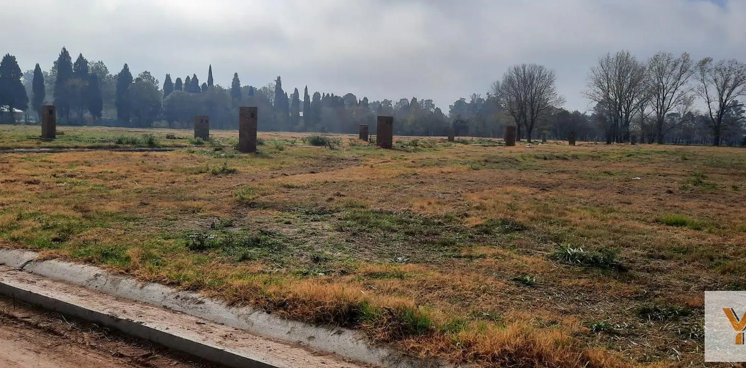 Terreno en venta - 411Mts2 - Zelaya, Pilar 4