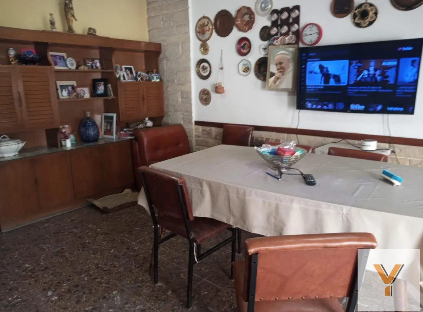 Casa en venta - 3 Dormitorios 1 Baño - Cochera - 170Mts2 - Quilmes 1