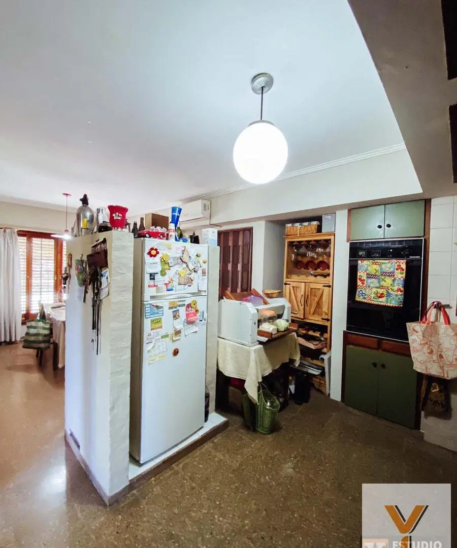 Casa en venta - 2 Dormitorios 2 Baños - Cochera - 602Mts2 - San Carlos, La Plata 1