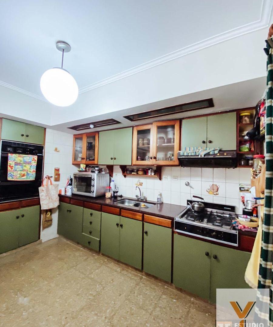 Foto de Casa en venta - 2 Dormitorios 2 Baños - Cochera - 602Mts2 - San Carlos, imagen 5