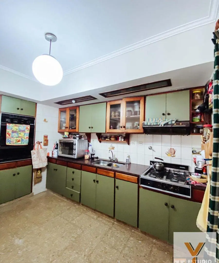 Casa en venta - 2 Dormitorios 2 Baños - Cochera - 602Mts2 - San Carlos, La Plata 5