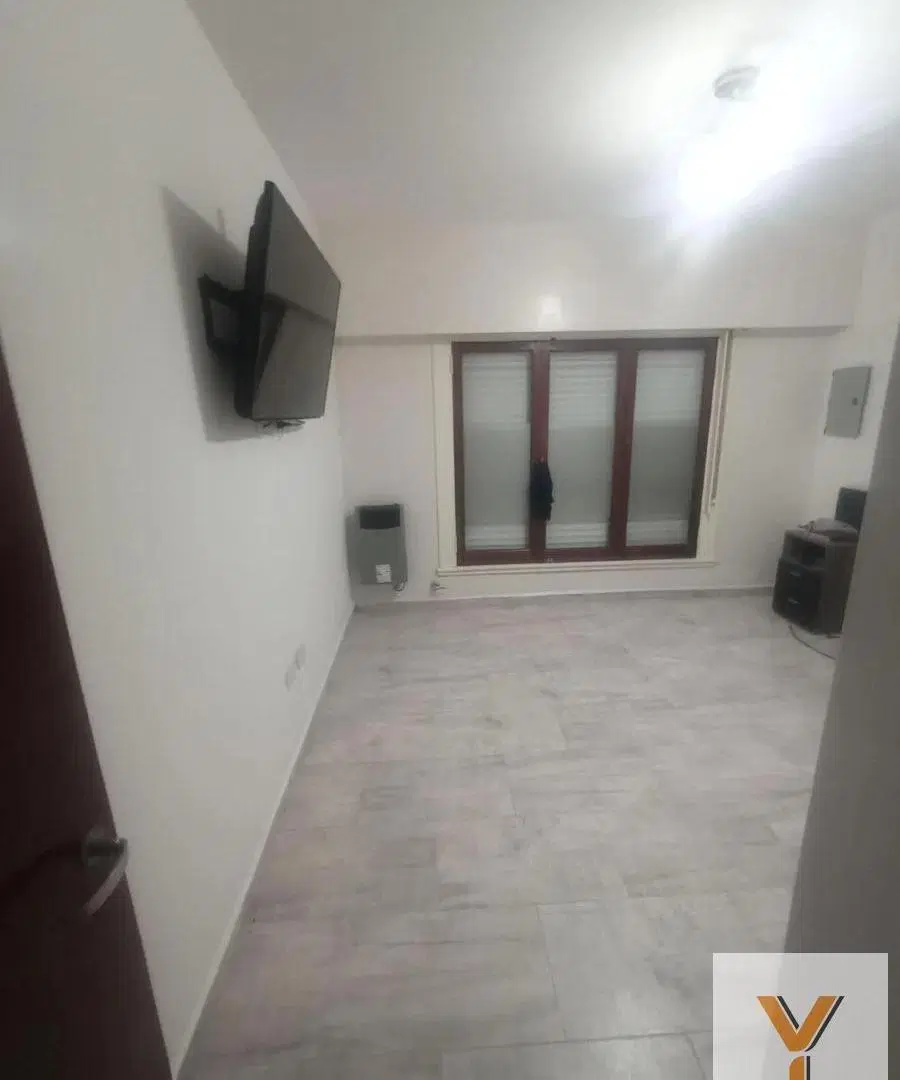 Casa en Venta - 4 Dormitorios 2 Baños - 400mts - La Plata - Manuel B Gonnet 4