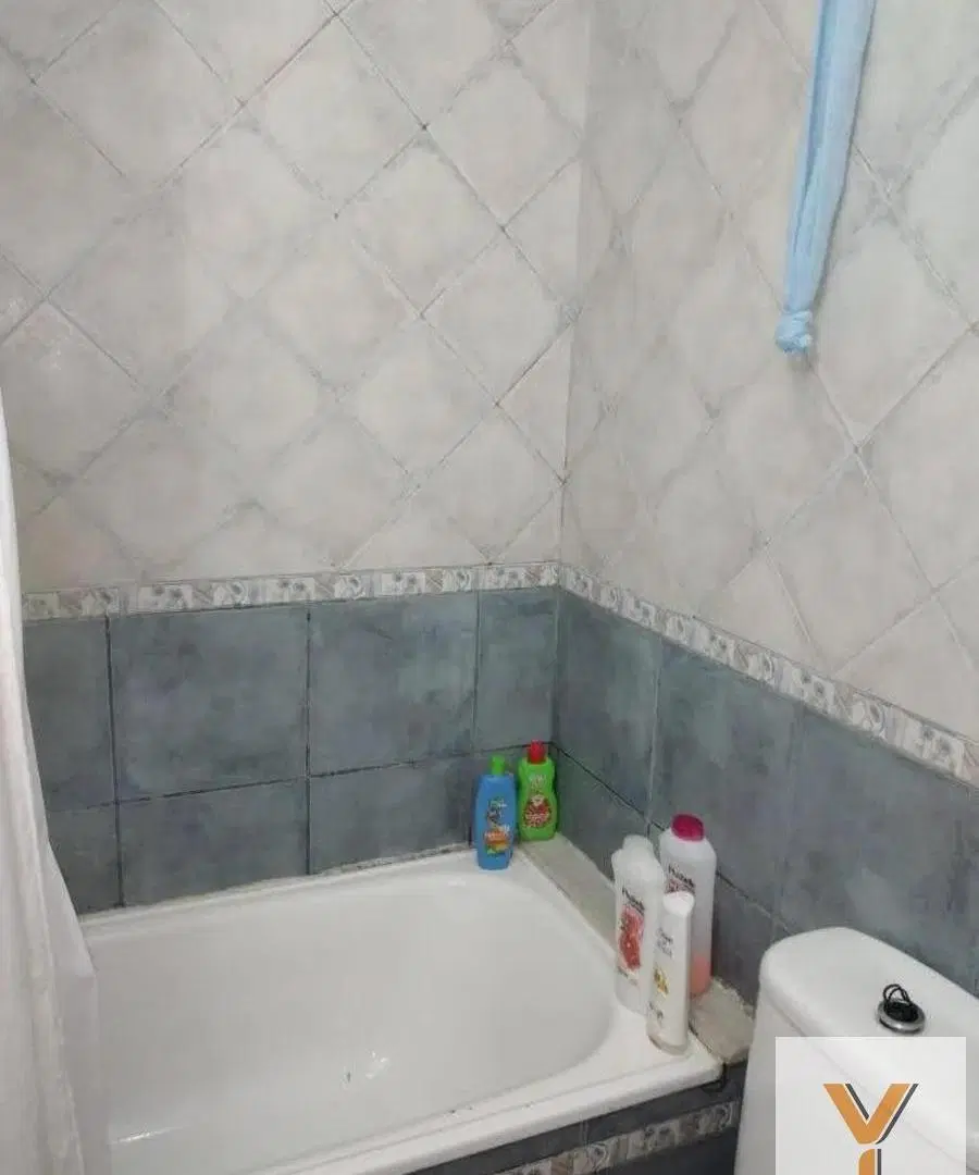 Casa en Alquiler - 2 Dormitorios 2 Baños - 200mts - Lomas De Zamora (Partido) 5
