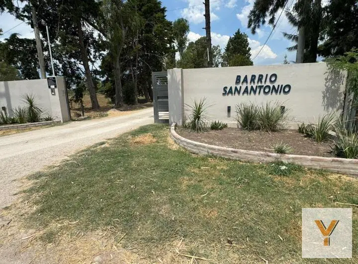 Terreno en venta - 450mts2 - Villa Elvira, La Plata 2