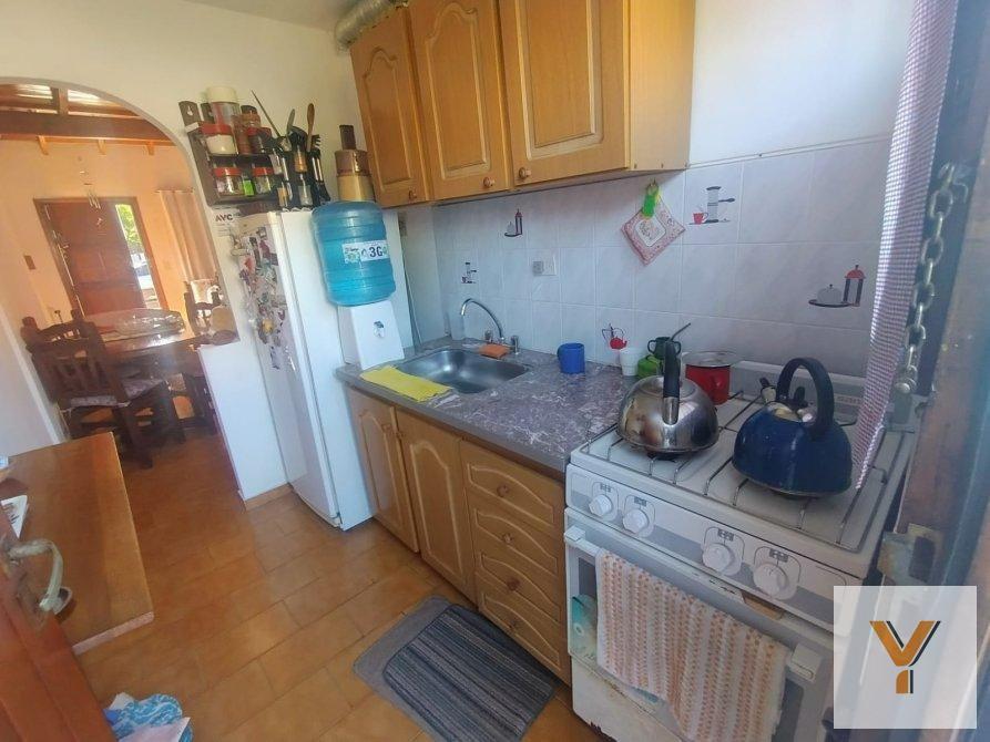 Foto de Casa en Venta - 2 Dormitorios 1 Baño - 70mts - Mar Del Tuyu, imagen 2