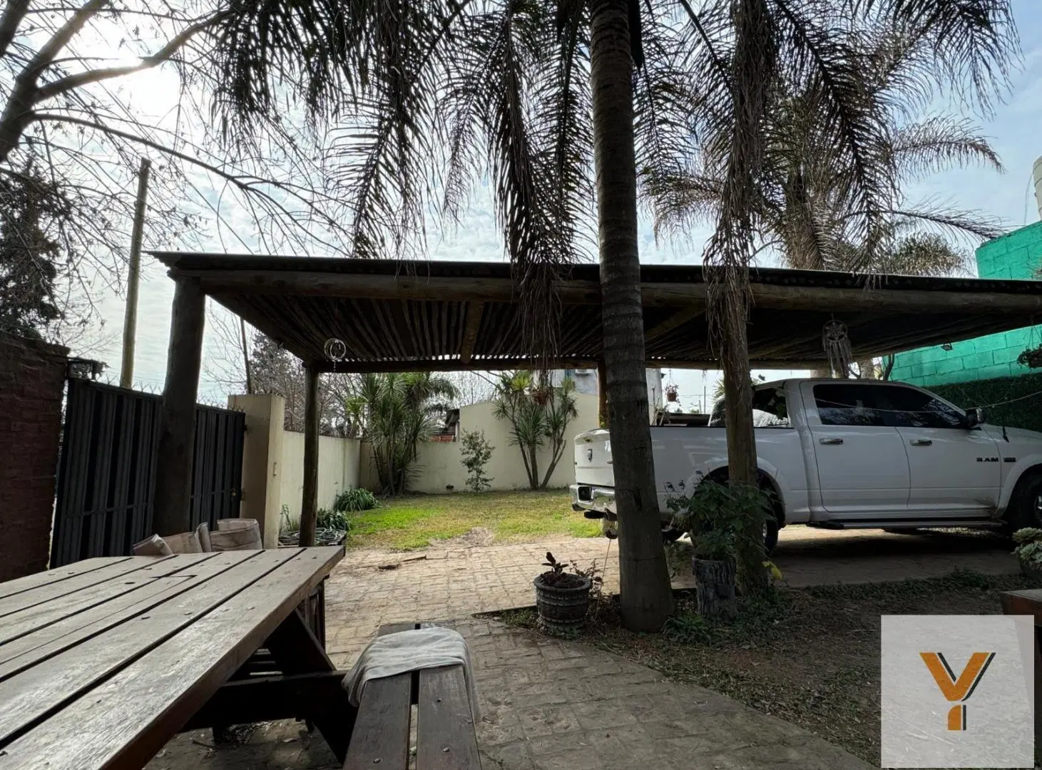 Casa en venta - 3 Dormitorios 2 Baños - Cochera - 450Mts2 - Del Viso 1