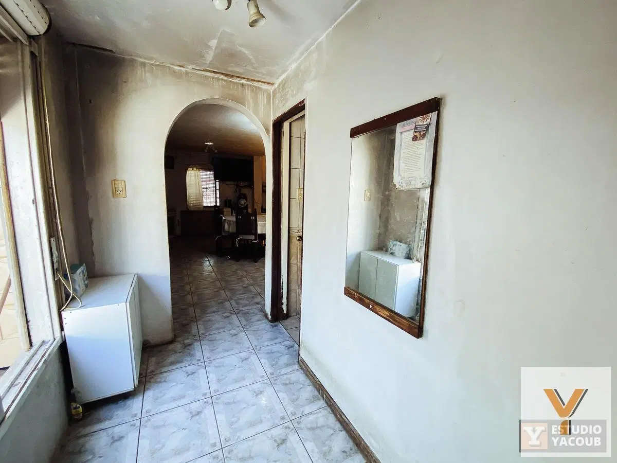 Casa en venta - 2 dormitorios 1 baño - Cochera - 107mts2 - Barrio Norte, La Plata 5