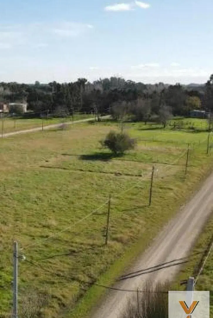 Terreno en venta - 255Mts2 - Los Hornos 1