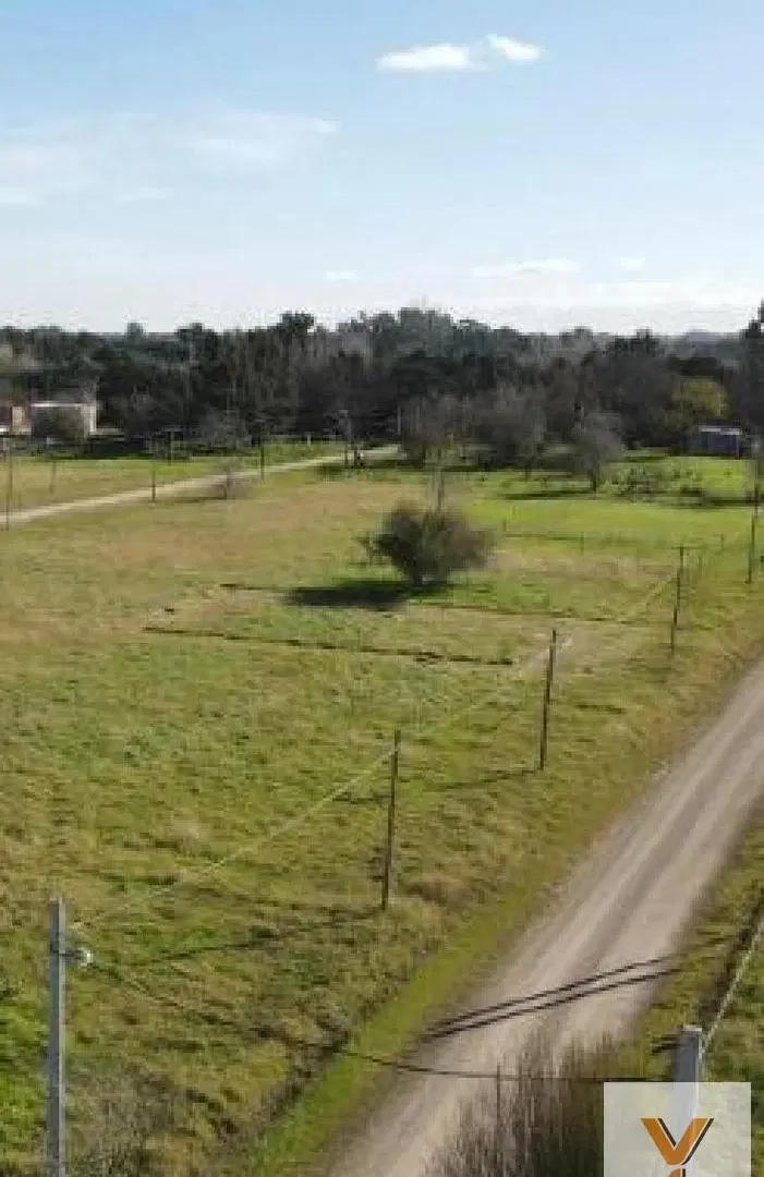 Terreno en venta - 255Mts2 - Los Hornos 2