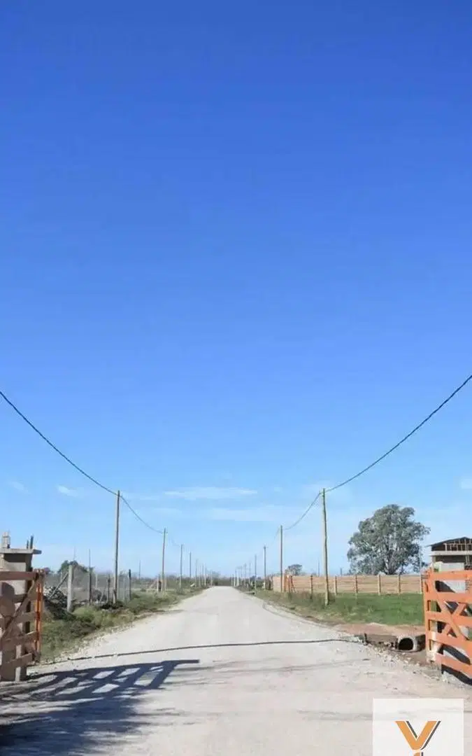 Terreno en venta - 255Mts2 - Los Hornos 3