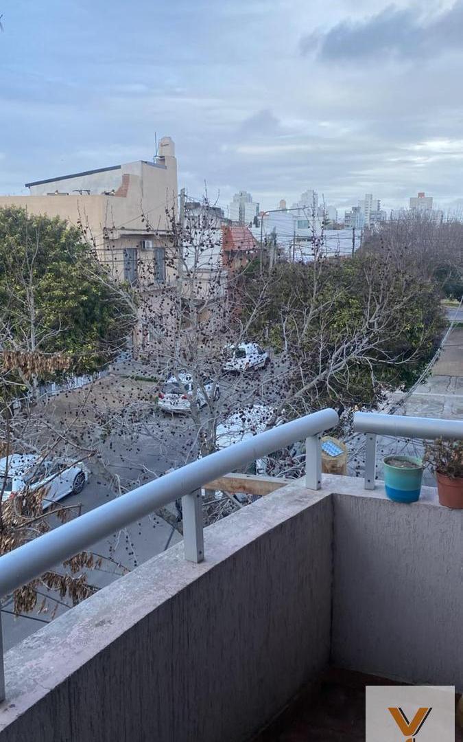 Foto de Departamento en Alquiler - 2 Dormitorios 1 Baño - 60mts - La Plata, imagen 1