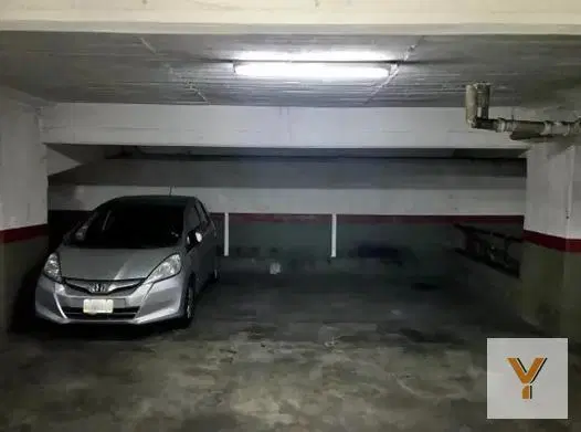 Cochera en venta - 12mts2 - Martínez, San Isidro 2