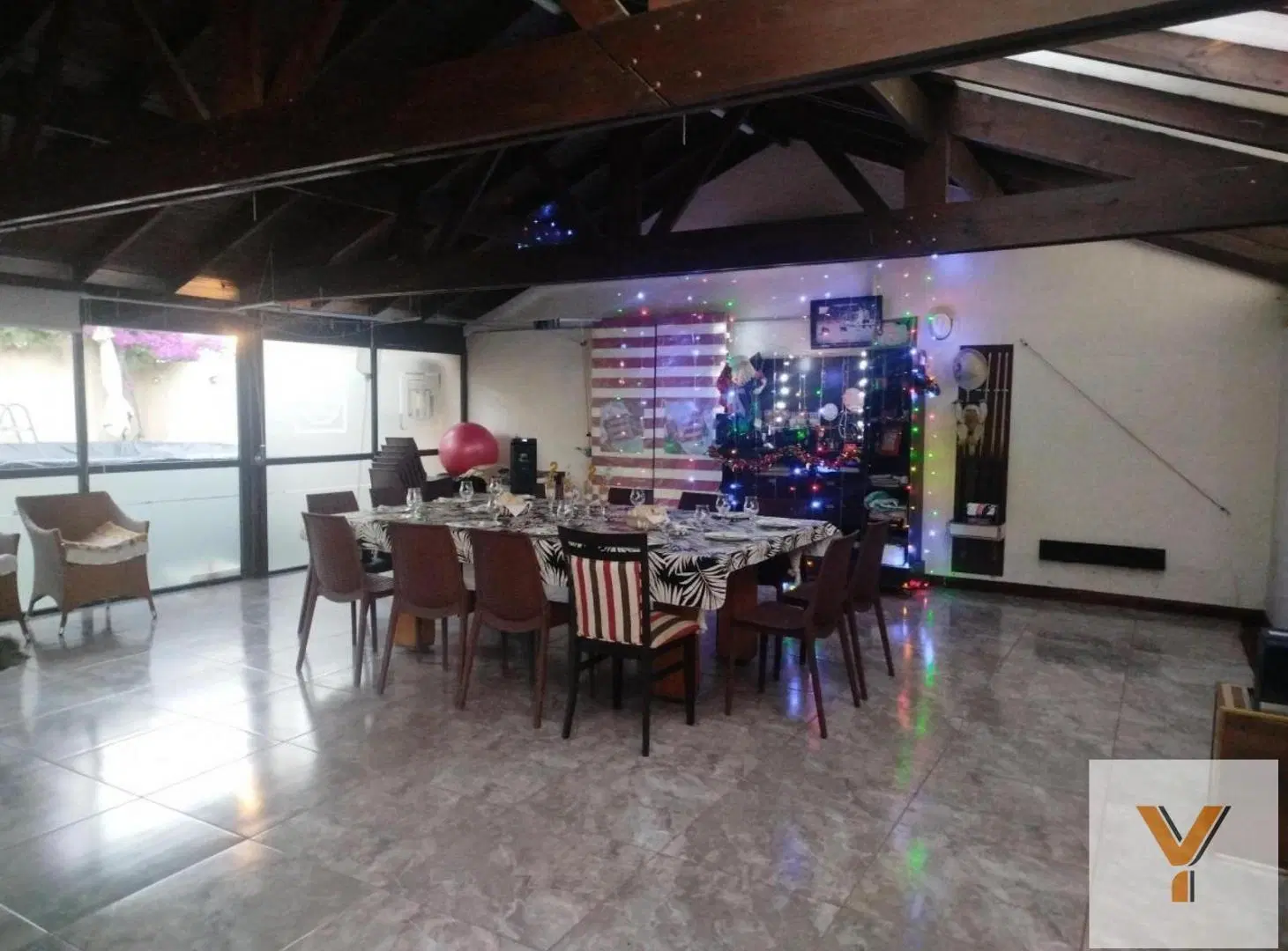 Casa en Venta - 4 Dormitorios 3 Baños - 380mts - Mar Del Plata 4
