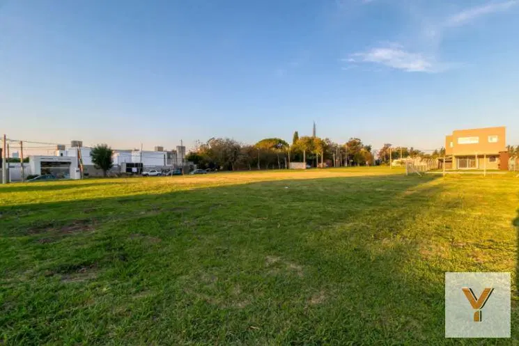 Terrenos en venta - 349mts2 - Altos de Lacroze, Manuel B. Gonnet, La Plata 1