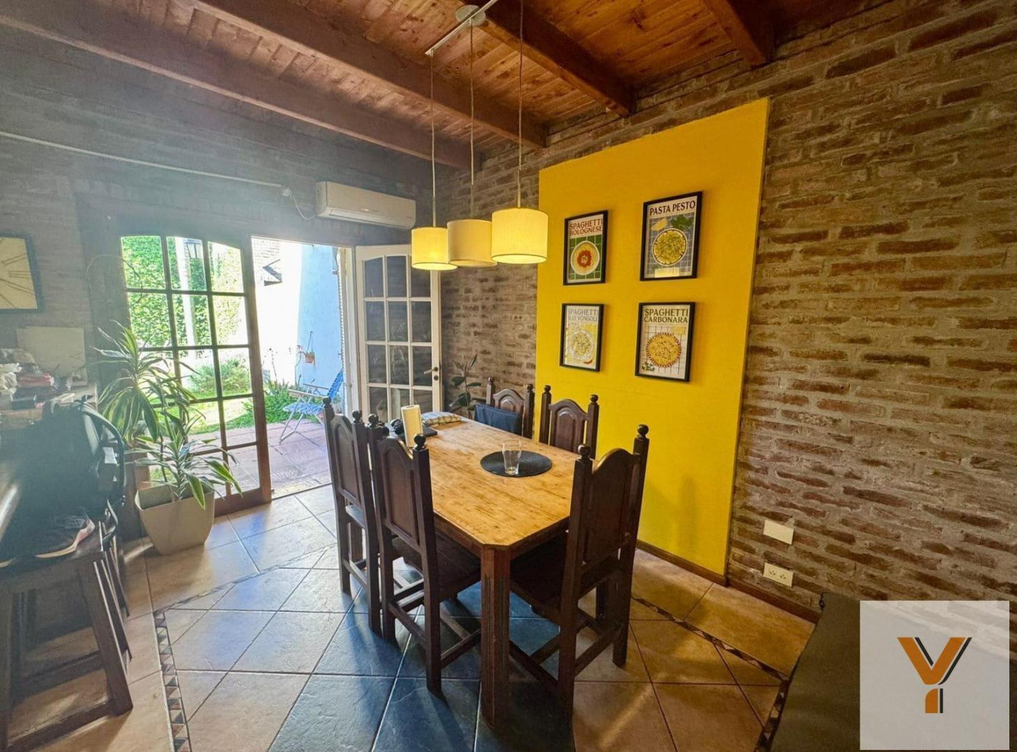 Foto de Casa en venta - 3 Dormitorios 2 Baños - Chivilcoy, imagen 5