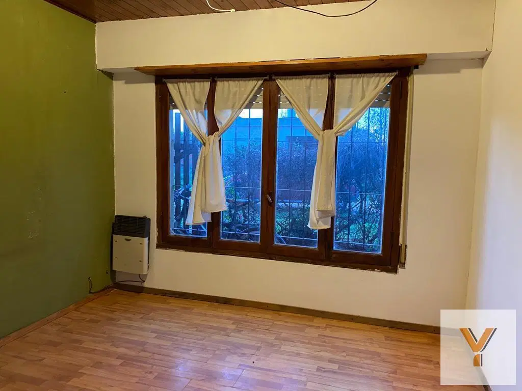 Casa en venta - 3 Dormitorios 1 Baño - 260Mts2 - San Juan Bautista, Chascomús 2
