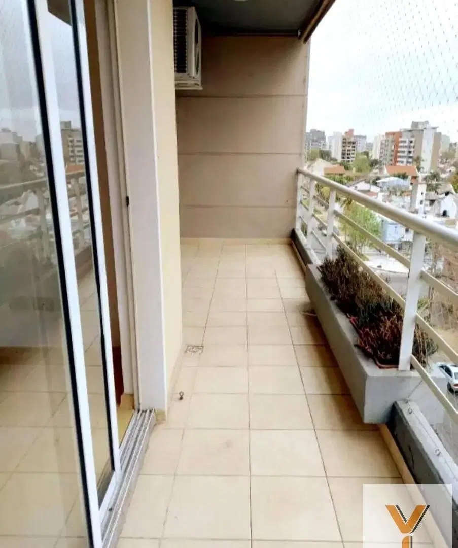 Departamento en venta - 2 Dormitorios 2 Baños - 100Mts2 - Morón Sur 4