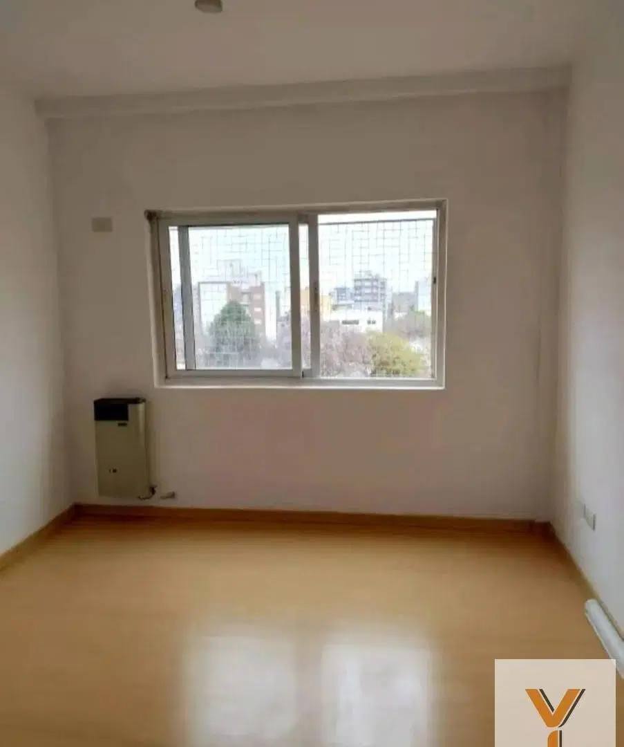 Departamento en venta - 2 Dormitorios 2 Baños - 100Mts2 - Morón Sur 5